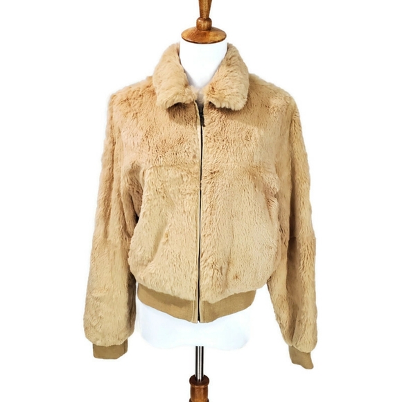 Vintage Jackets & Blazers - Cynthia Cynthia Steffe Tan 100% Rabbit Fur Leather Y2K Bomber Jacket Soft Size S